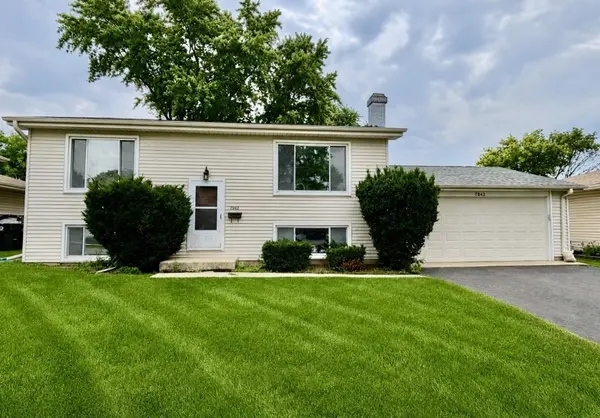 7043 Hemlock ST,  Hanover Park,  IL 60133