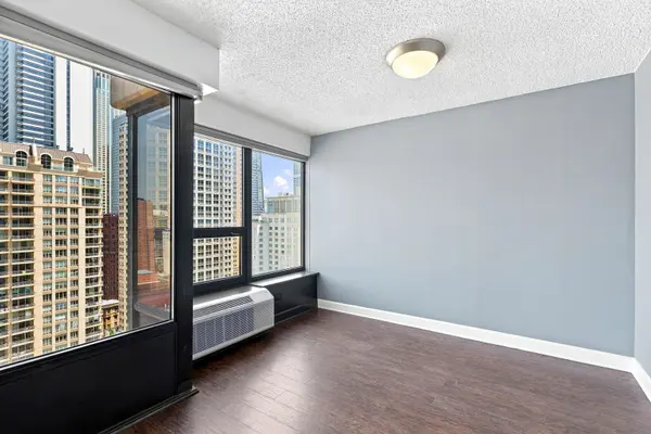 30 E Huron ST #2007, Chicago, IL 60611