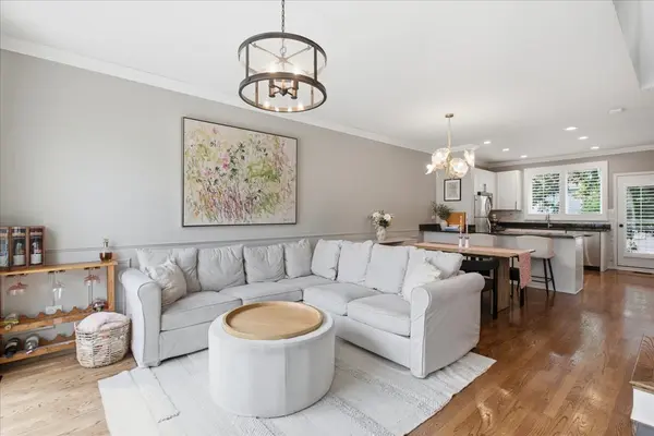 2901 N Wolcott AVE #D, Chicago, IL 60657
