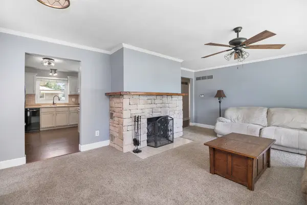 922 W Van Meter ST, Kankakee, IL 60901