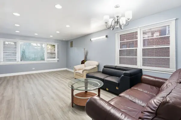 2507 W Coyle AVE, Chicago, IL 60645