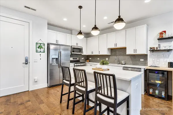 940 Maple AVE #309, Downers Grove, IL 60515