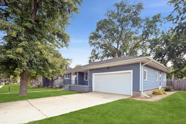 17947 WILLIAM ST, Lansing, IL 60438