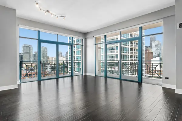 340 W Superior ST #1201, Chicago, IL 60654