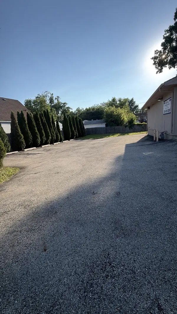 1522 N Cedar Lake RD, Round Lake Beach, IL 60073