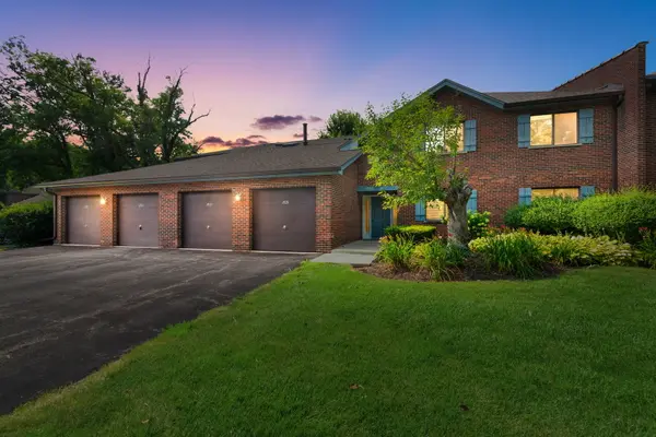 1824 Portsmouth DR #C, Lisle, IL 60532