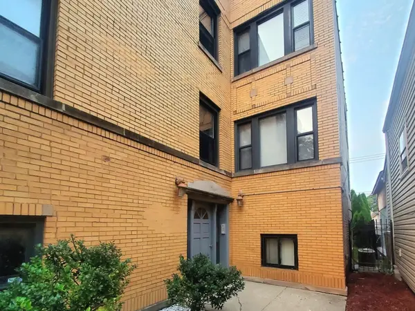 2747 N Oak Park AVE, Chicago, IL 60707