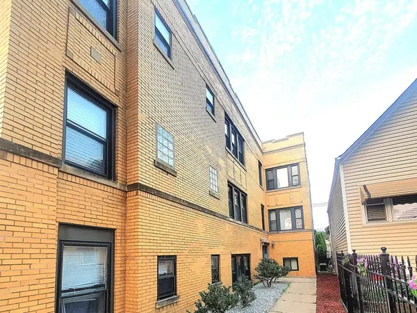 2747 N Oak Park AVE, Chicago, IL 60707