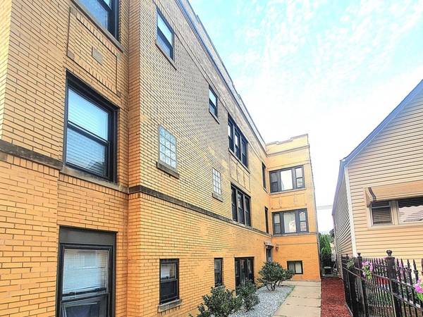 2747 N Oak Park AVE, Chicago, IL 60707
