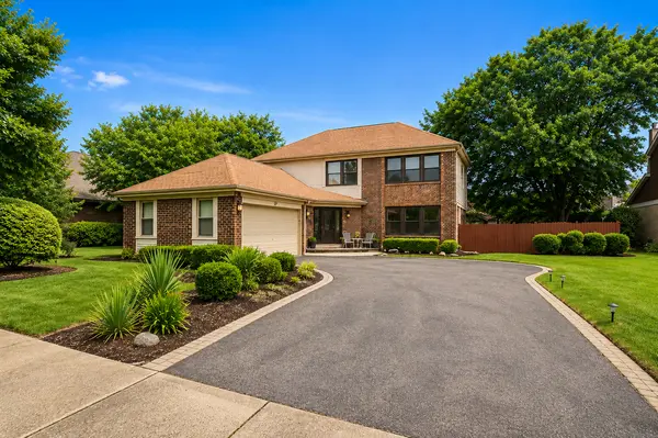 25 Birchwood AVE, Deerfield, IL 60015