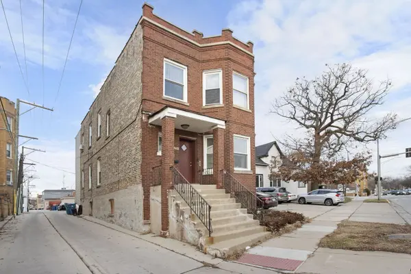 7633 Jackson BLVD, Forest Park, IL 60130
