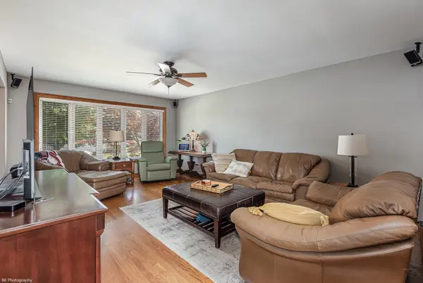 8120 Mayfield AVE, Burbank, IL 60459