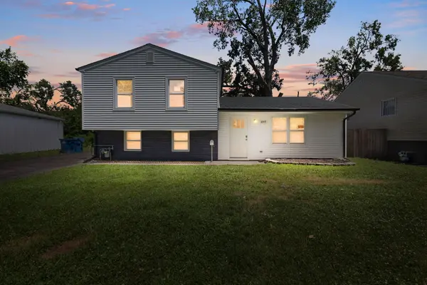 1859 Reichert AVE, Sauk Village, IL 60411