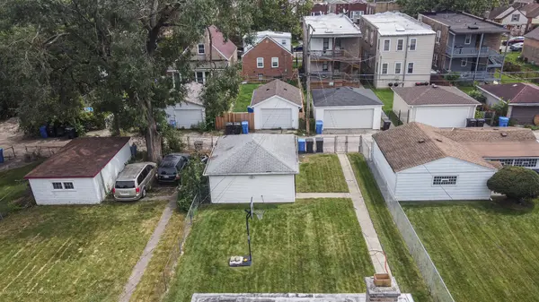 8439 S Hoyne ST, Chicago, IL 60620