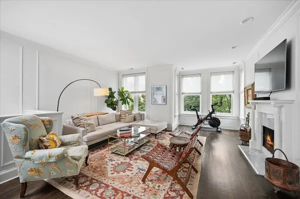 3614 N Fremont ST #3, Chicago, IL 60613