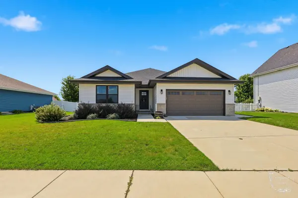 1550 Eagles LNDG, Manteno, IL 60950