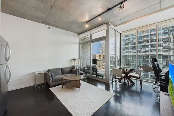 1720 S Michigan AVE #704, Chicago, IL 60616