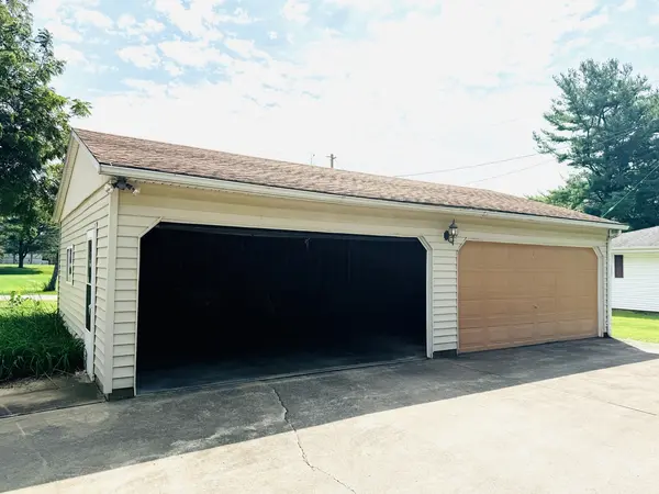 525 E Honeywell ST, Hoopeston, IL 60942