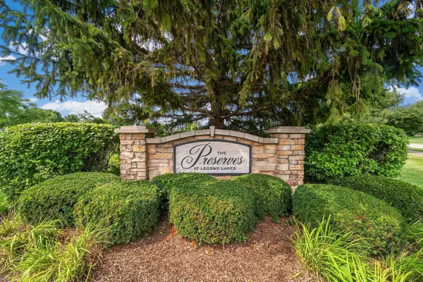 6717 Waterford DR, Mchenry, IL 60050