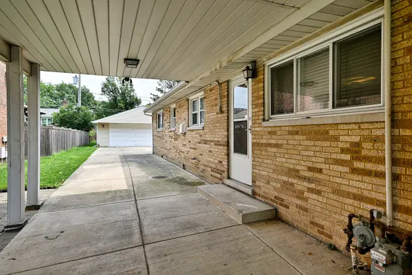 1705 S Ashland AVE, Park Ridge, IL 60068