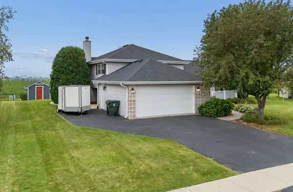 2715 Centurion LN, New Lenox, IL 60451