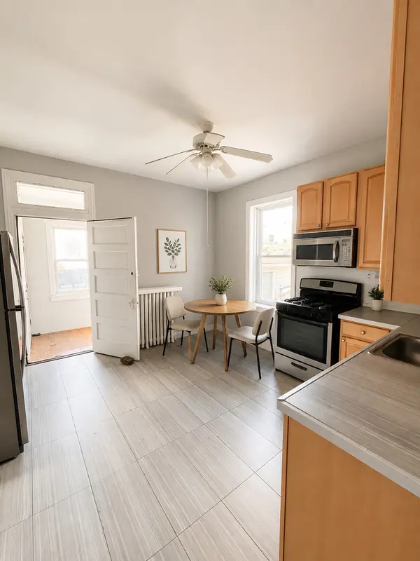 4112 W Wellington AVE #1R, Chicago, IL 60641