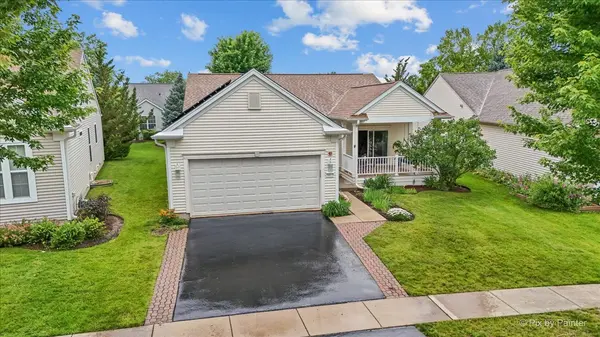 13215 Oakwood AVE,  Huntley,  IL 60142
