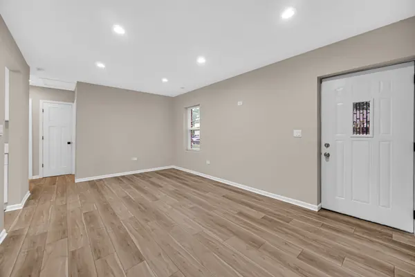 13706 S Atlantic AVE, Riverdale, IL 60827
