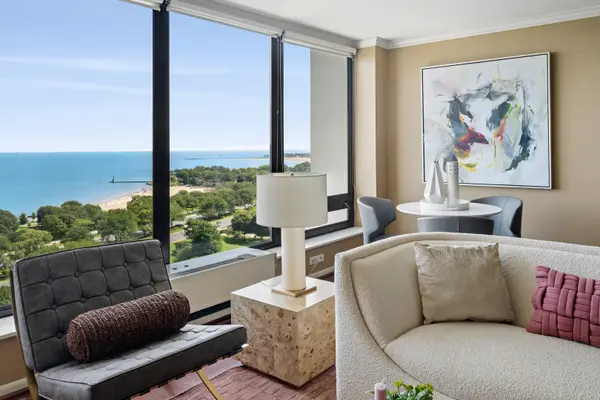 5445 N Sheridan RD #2008, Chicago, IL 60640