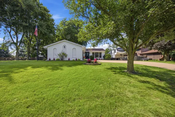 15162 S Thomas CT, Plainfield, IL 60544