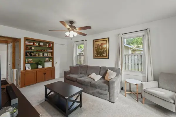 3231 Chicago Club DR, Delavan, WI 53115