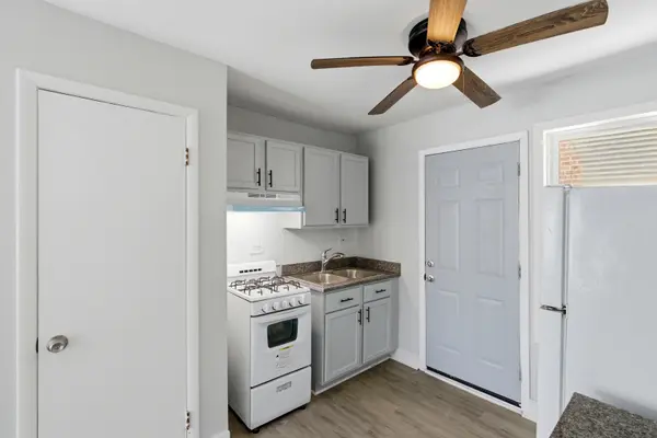 12300 S Elizabeth ST #3, Calumet Park, IL 60827