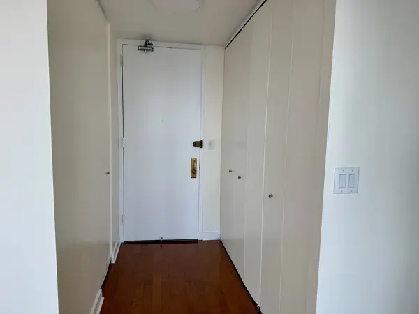 655 W Irving Park RD #4113, Chicago, IL 60613