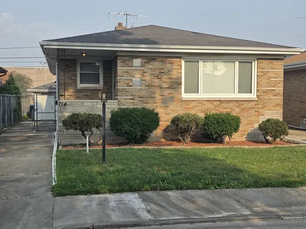 714 May ST, Calumet City, IL 60409