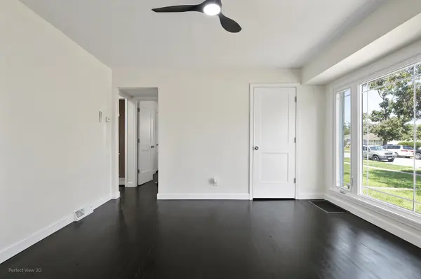 1476 FOREST AVE, Calumet City, IL 60409