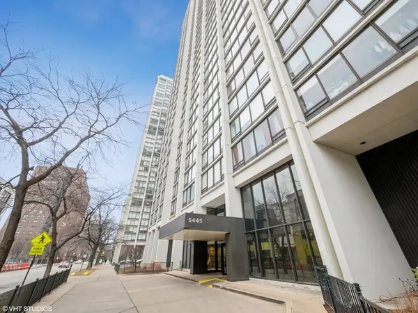 5445 N Sheridan RD #2204, Chicago, IL 60640