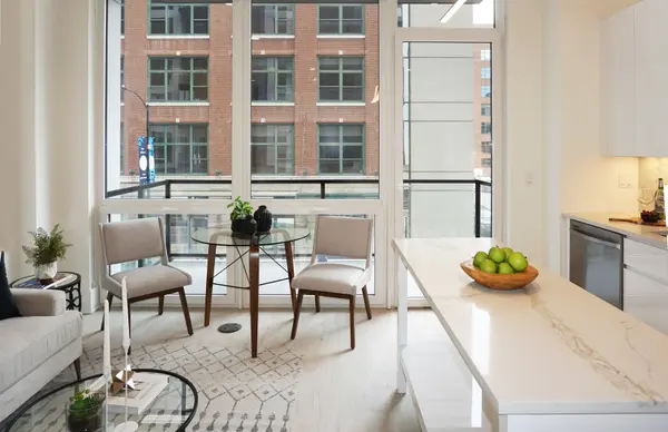 812 W Adams ST #212, Chicago, IL 60607