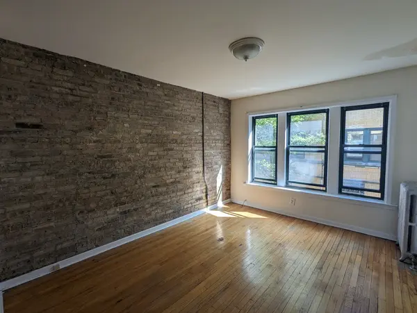 2334.5 N Spaulding AVE #3B, Chicago, IL 60647