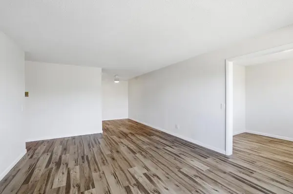 14630 Garrett AVE #611, Apple Valley, MN 55124