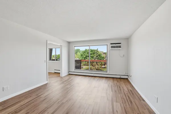 14630 Garrett AVE #611, Apple Valley, MN 55124