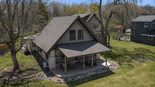 39409 Clearmont RD, Battle Lake, MN 56515