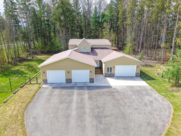 508 Spruce Grove LN NW, Bemidji, MN 56601