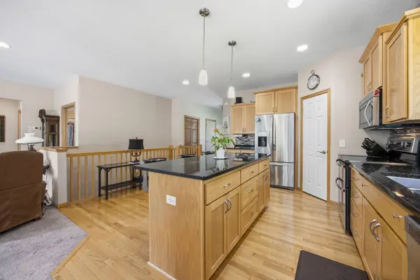 13205 Galena WAY, Apple Valley, MN 55124