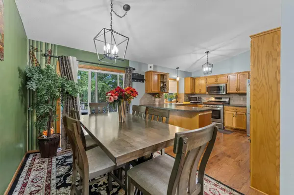 2641 Oak Ridge DR, Monticello, MN 55362