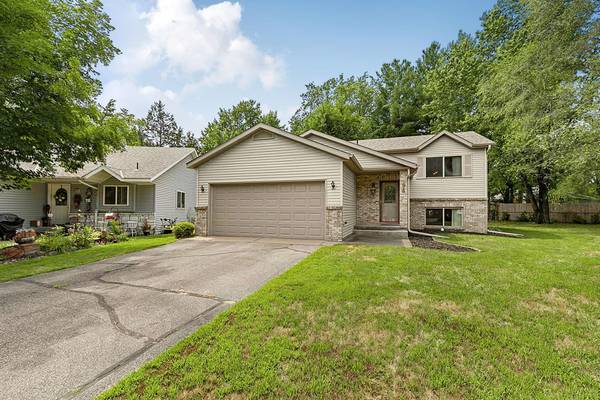 2918 16th Street CT S, Saint Cloud, MN 56301