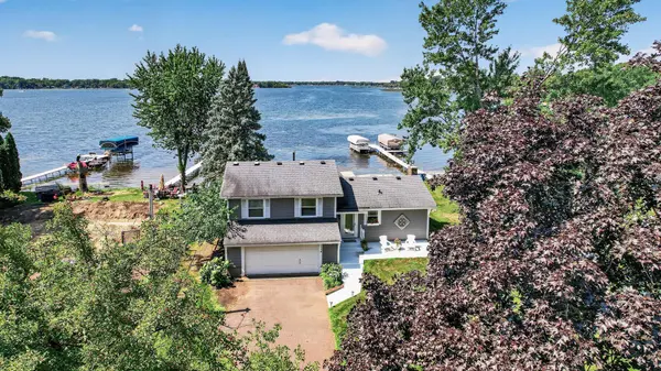 22174 Jason AVE N, Forest Lake, MN 55025