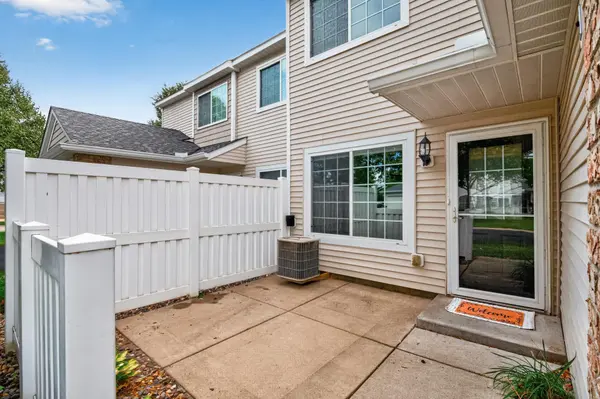 7047 139th AVE NW, Anoka, MN 55303
