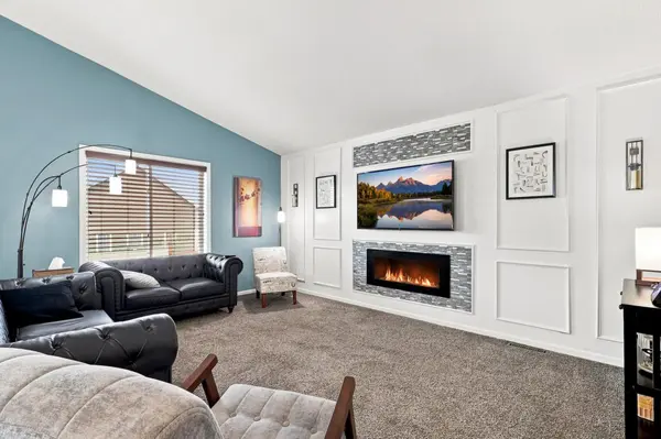 201 14th AVE NW, Kasson, MN 55944
