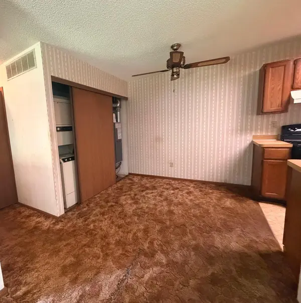 2543 Brookdale LN, Brooklyn Park, MN 55444