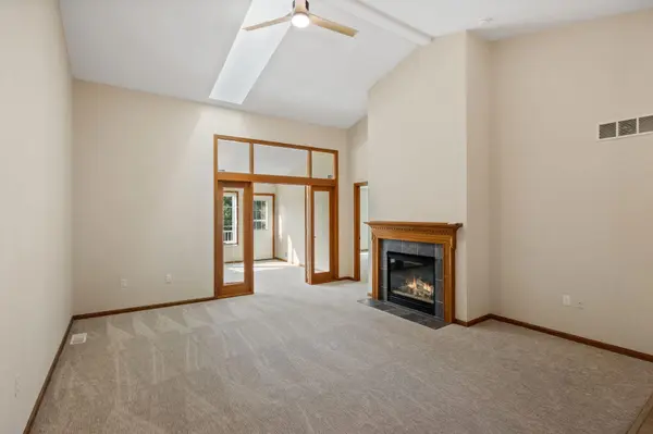 18655 Kalmar TRL, Lakeville, MN 55044